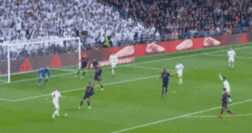 [NBA]马刺主帅：会谨慎对待文班出场时间 他接受球队安排