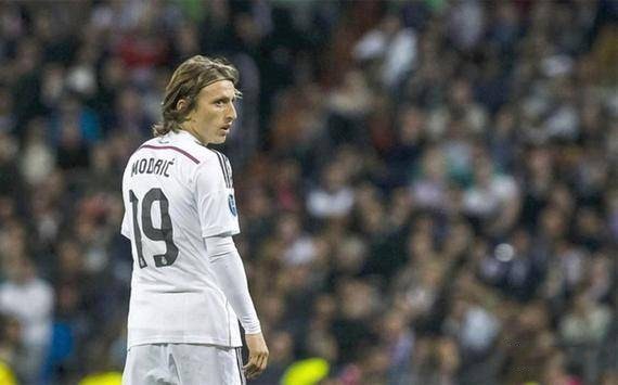 《遗产：钢铁与巫术》改名1月正式推出 PvPvE撤退