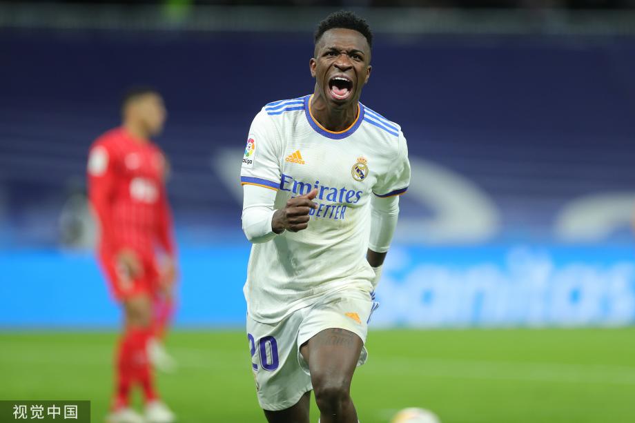 郭艾伦恋情再起疑云 深夜约会美女真相揭秘