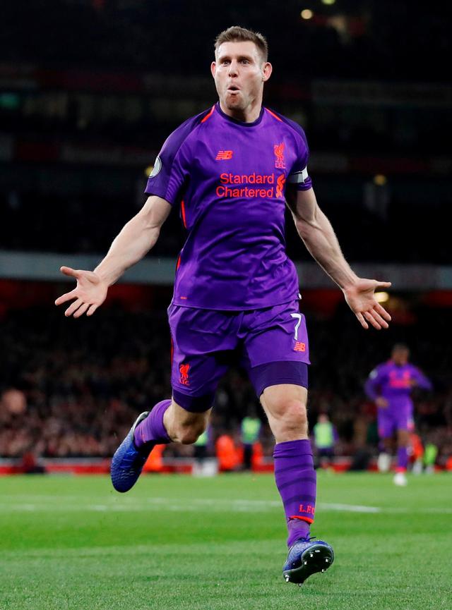 拜仁vs沃尔夫斯堡：卡尔首发，凯恩、迪亚斯出战